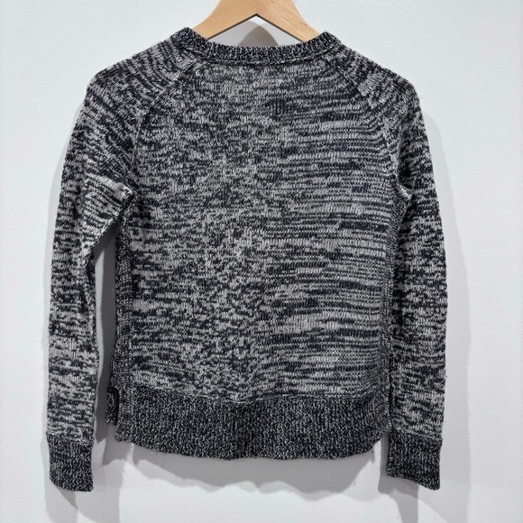 360 Cashmere Heathered Gray Crew neck Sweater Size XS - Picture 4 of 7